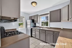 1055 NE Crescent Street NE, Grand Rapids, MI 49503 - Photo 25