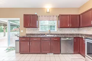7042 Indian Wells Dr, Ypsilanti, MI 48197 - Photo 13