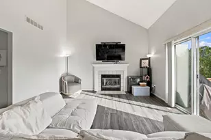 30814 Palmer Dr, Novi, MI 48377 - Photo 13