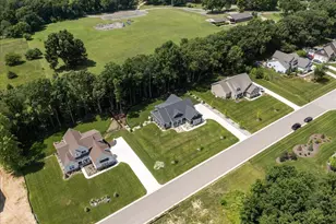 9598 Chalfonte Dr, Brighton, MI 48116 - Photo 49