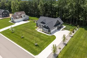 9598 Chalfonte Dr, Brighton, MI 48116 - Photo 45