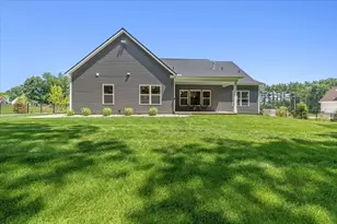 9598 Chalfonte Dr, Brighton, MI 48116 - Photo 9