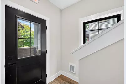 826 Fairview Avenue NE #3, Grand Rapids, MI 49503 - Photo 5