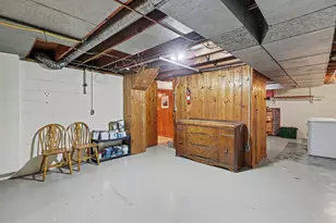 2056 Arnold Ave SW, Wyoming, MI 49509 - Photo 23