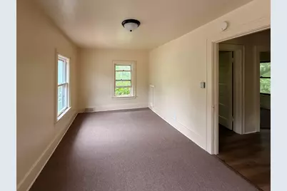 781 E High Street, Benton Harbor, MI 49022 - Photo 17