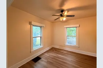 781 E High Street, Benton Harbor, MI 49022 - Photo 21