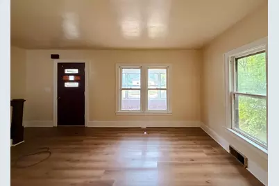 781 E High Street, Benton Harbor, MI 49022 - Photo 13