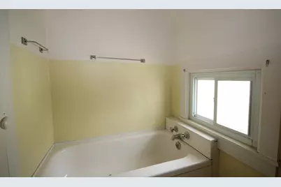 304 E Prairie Street, Vicksburg, MI 49097 - Photo 25
