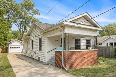 914 Dayton Avenue, Kalamazoo, MI 49048 - Photo 1