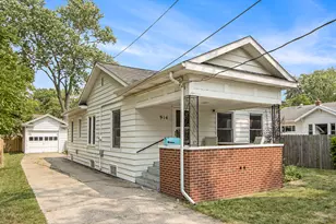 914 Dayton Ave, Kalamazoo, MI 49048 - Photo 1