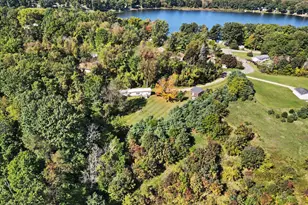 8647 Summit Dr, Delton, MI 49046 - Photo 15
