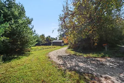 8647 Summit Drive, Delton, MI 49046 - Photo 7
