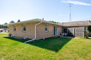 2193 Carol Ln, Stevensville, MI 49127 - Photo 17