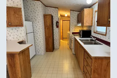 421 Cheyenne River Drive, Adrian, MI 49221 - Photo 9