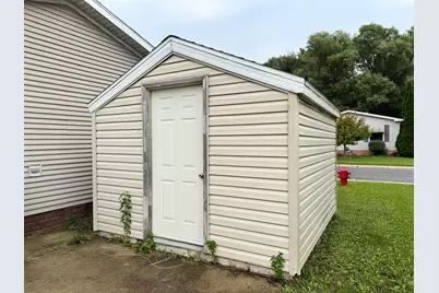 421 Cheyenne River Drive, Adrian, MI 49221 - Photo 21