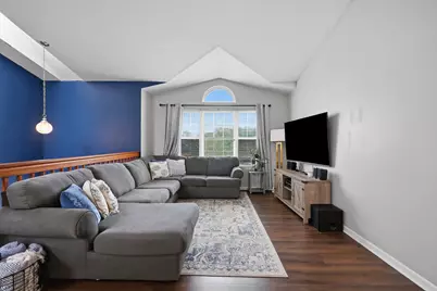 7364 Deertrack, Ypsilanti, MI 48197 - Photo 5