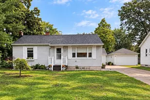 1849 Moulton Ave, North Muskegon, MI 49445 - Photo 1