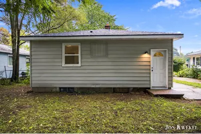 3715 Flamingo Avenue SW, Wyoming, MI 49509 - Photo 33