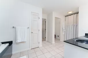 4090 Deerfield Woods Dr, Lambertville, MI 48144 - Photo 29