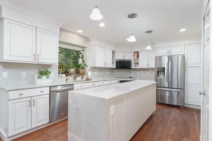 4090 Deerfield Woods Dr, Lambertville, MI 48144 - Photo 13