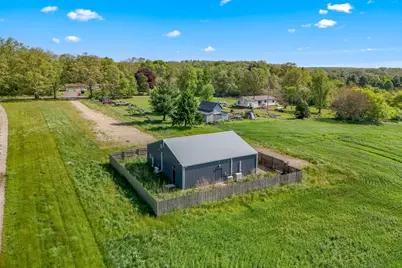 7505 E Reading Road E, Pittsford, MI 49271 - Photo 31