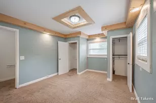 1559 Laughlin Dr NW, Grand Rapids, MI 49504 - Photo 7