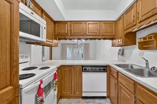 5037 Green Meadow Rd, Kalamazoo, MI 49009 - Photo 5