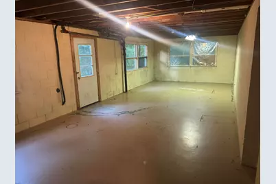 111 W Oak Street, Fruitport, MI 49415 - Photo 11