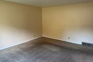111 W Oak St, Fruitport, MI 49415 - Photo 3