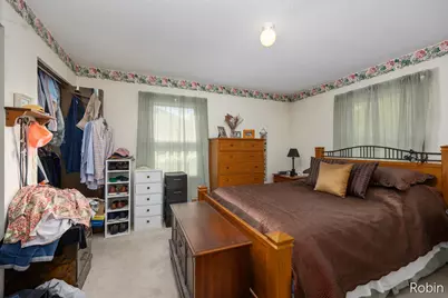2210 Skyline Drive NW, Grand Rapids, MI 49504 - Photo 9
