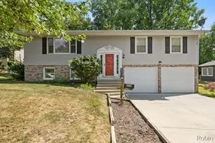 2210 Skyline Dr NW, Grand Rapids, MI 49504 - Photo 1