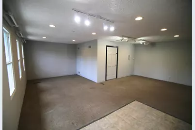 616 Cherokee Street #3, Kalamazoo, MI 49006 - Photo 5