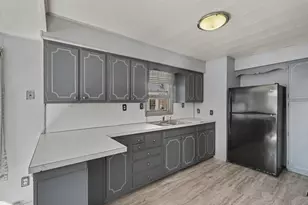 4039 Buchanan Ave SW, Wyoming, MI 49548 - Photo 7