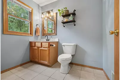 251 Lakeway Drive, Battle Creek, MI 49037 - Photo 9