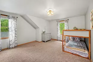 251 Lakeway Dr, Battle Creek, MI 49037 - Photo 11