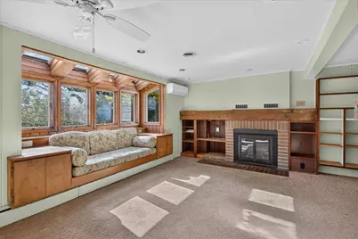 415 Ridgeway Street, Saint Joseph, MI 49085 - Photo 5
