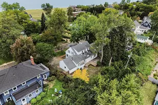 415 Ridgeway St, Saint Joseph, MI 49085 - Photo 27