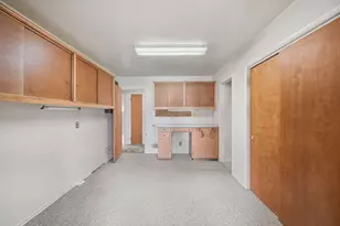 1500 Strathmoor Ln, Jackson, MI 49203 - Photo 21