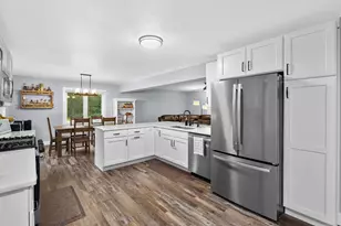 12531 S Sprinkle Rd, Vicksburg, MI 49097 - Photo 15