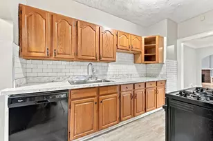 3366 Williams St, Wayne, MI 48184 - Photo 3