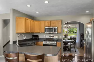 9107 Lady Lauren Dr NE, Rockford, MI 49341 - Photo 13