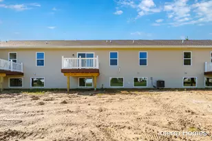 327 Round Hill Rd, Kalamazoo, MI 49009 - Photo 29