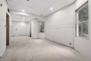 322 E James St, Lawrence, MI 49064 - Photo 5