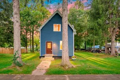 322 E James Street, Lawrence, MI 49064 - Photo 1
