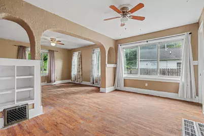 1767 W Michigan Avenue, Battle Creek, MI 49037 - Photo 7