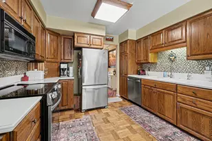 3610 Woodcliff Dr, Kalamazoo, MI 49008 - Photo 7