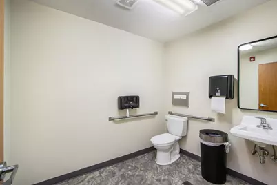 3630 Capital Avenue SW, Battle Creek, MI 49015 - Photo 13