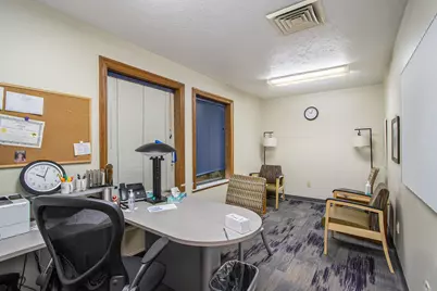 3630 Capital Avenue SW, Battle Creek, MI 49015 - Photo 15