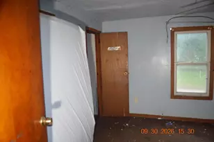 1980 Hatch Ave, Benton Harbor, MI 49022 - Photo 17