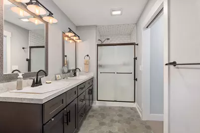 3810 Branagan Court SE, Kentwood, MI 49512 - Photo 11